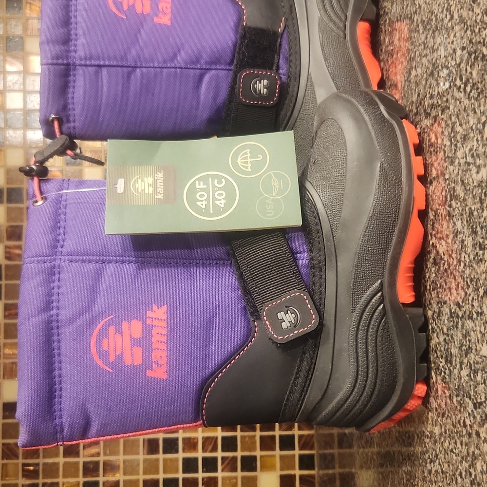 Kids winter boots